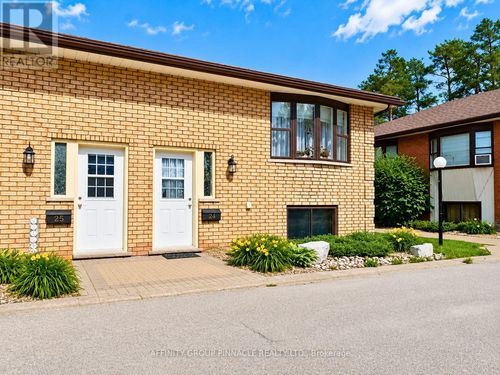 24-115 Mary St W, Lindsay, ON, K9V2N7 | Card Image