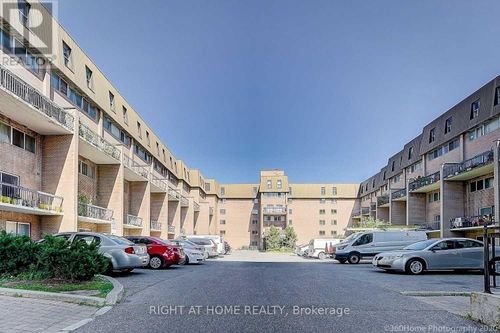 149-165 Cherokee Blvd, North York, ON, M2J4T7 | Card Image