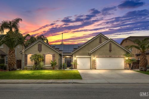 11416 Mondego Dr, Bakersfield, CA, 93311-9632 | Card Image