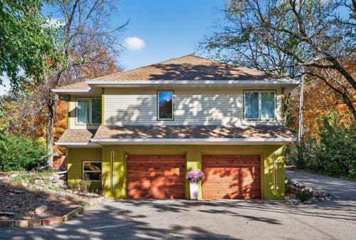 5080 Minneapolis Ave, Minnetrista, MN, 55364-9767 | Card Image