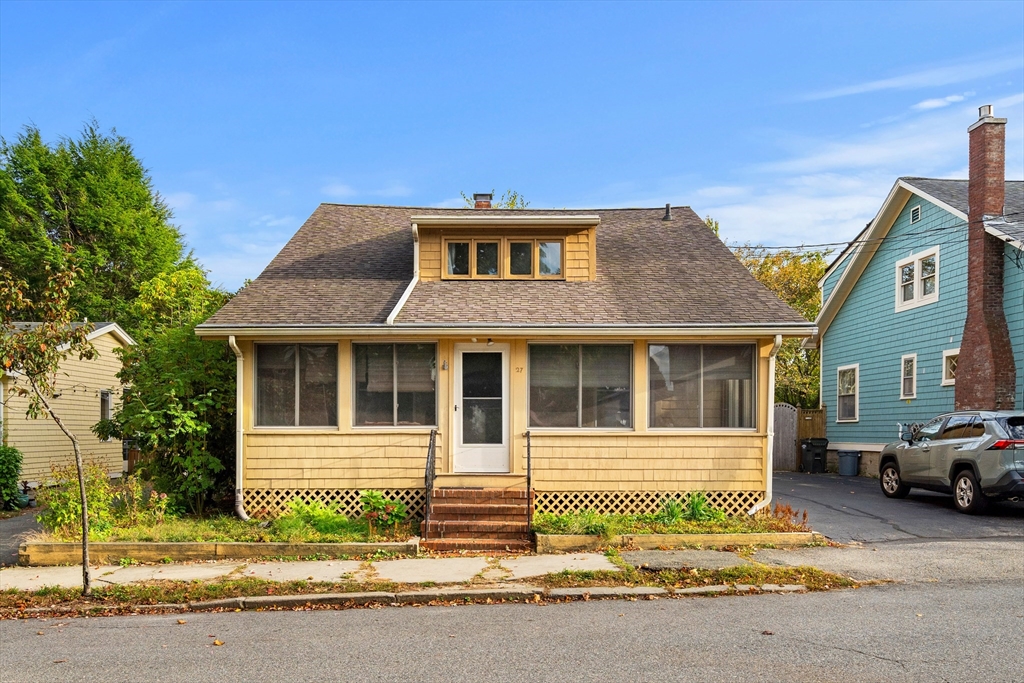 Lafayette St, Newburyport, MA 01950