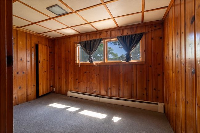 142 Honeyman Ave, Home with 3 bedrooms, 3 bathrooms and 5 parking in Middletown RI | Image 27