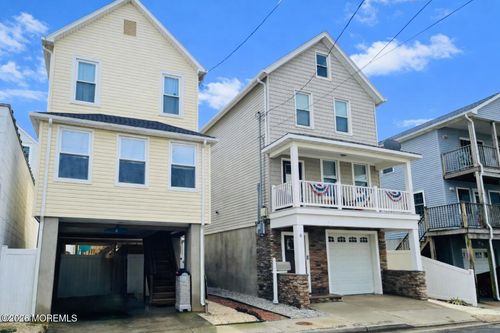 6 Beach St, Sea Bright, NJ, 07760-2210 | Card Image