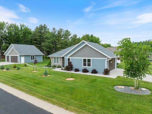 1415 E 20th St, Marshfield, WI, 54449-5572 | Card Image