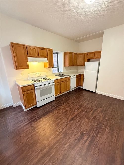 apt-1-15 Hemenway St, Boston, MA, 02115-2971 | Card Image