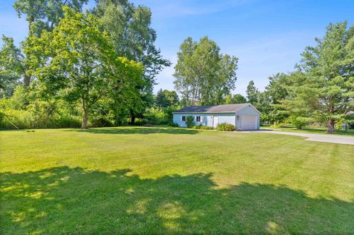 5394 Ponderosa Dr, Clyde, MI, 48049-4423 | Card Image