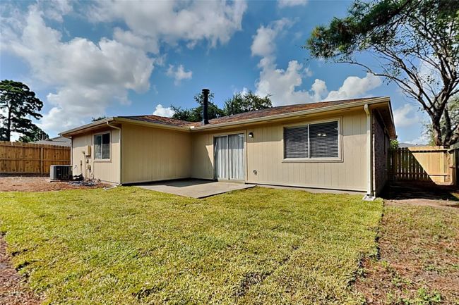 29122 Waltham St, House other with 4 bedrooms, 2 bathrooms and 2 parking in Spring TX | Image 21