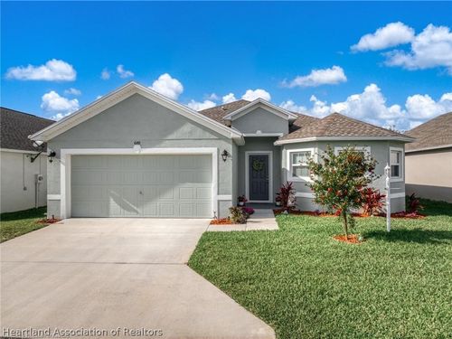 648 W Carmichael St, AVON PARK, FL, 33825-2348 | Card Image