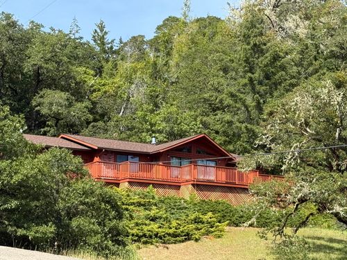 277 Wallan Road, Garberville, CA, 95542 | Card Image