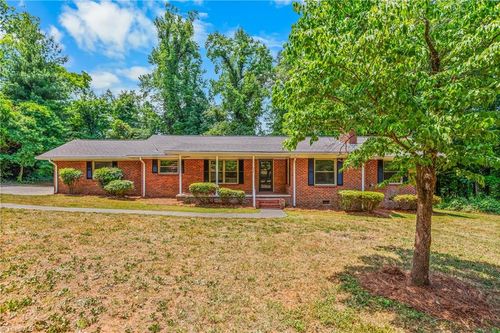 1226 Twin Oak Drive, Winston-Salem, NC, 27105 | Card Image