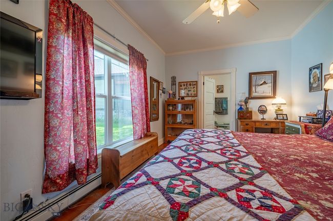 207 2 Nd St E, House other with 3 bedrooms, 3 bathrooms and null parking in Clyde Park MT | Image 22