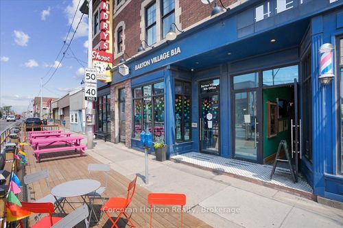 main-659 Barton St, Stoney Creek, ON, L8E5L6 | Card Image
