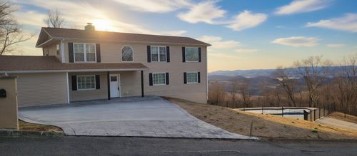 2241 Le Conte St, Morristown, TN, 37814-2651 | Card Image
