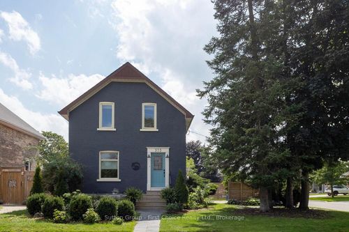 373 Brunswick St, Stratford, ON, N5A3N2 | Card Image