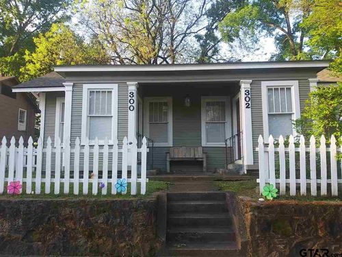 302 W Bryan St, Tyler, TX, 75702-8011 | Card Image