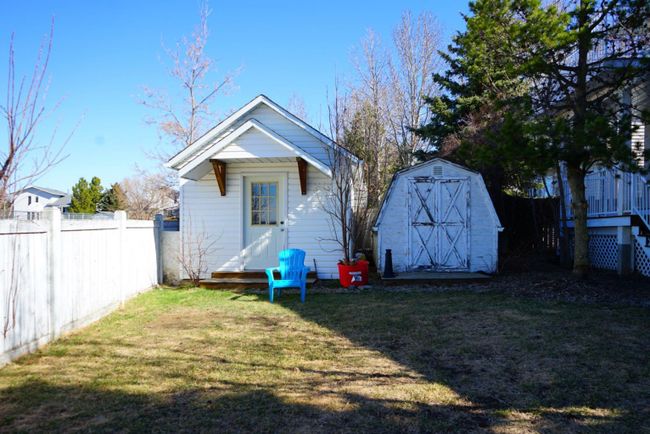 911 Birch Street, Home with 5 bedrooms, 3 bathrooms and 4 parking in Beaverlodge AB | Image 38