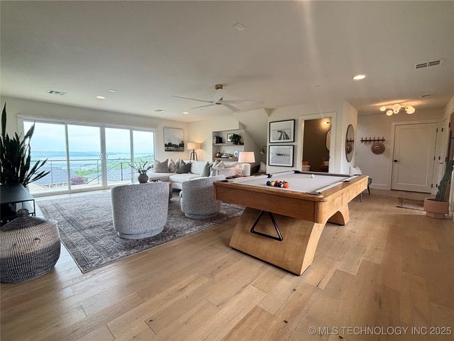 12204 Pacific Cir, House other with 3 bedrooms, 3 bathrooms and null parking in Sperry OK | Image 20
