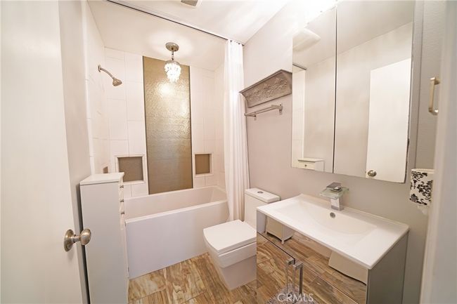 27768 Crookshank Dr, House other with 3 bedrooms, 2 bathrooms and 2 parking in Santa Clarita CA | Image 18