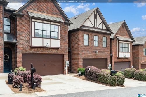 664 Flag Cir, HOOVER, AL, 35226-4919 | Card Image