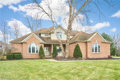 521 Weston Ct, Copley, OH, 44321-3031 | Card Image