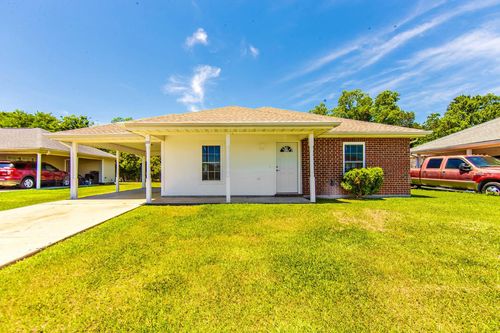 223 Evelyn Ave, Houma, LA, 70363-5433 | Card Image