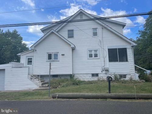2302 Street Rd, WARRINGTON, PA, 18976-2341 | Card Image