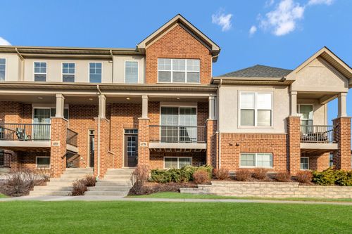 478-478 Woodmoor Dr, Lombard, IL, 60148-4579 | Card Image