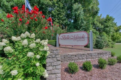 143-21 Vaughns Gap Rd, Nashville, TN, 37205-4310 | Card Image