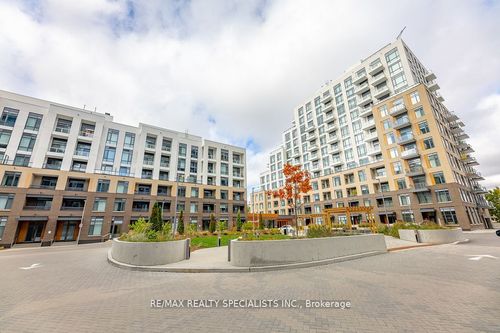 c202-8 Beverley Glen Blvd, Thornhill, ON, L4J0L5 | Card Image