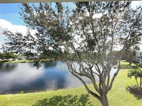 4115-4115 Cambridge E, Deerfield Beach, FL, 33442-3316 | Card Image
