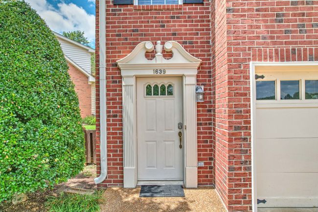 1639 Brentwood Pointe, Townhouse with 2 bedrooms, 3 bathrooms and 1 parking in Franklin TN | Image 4