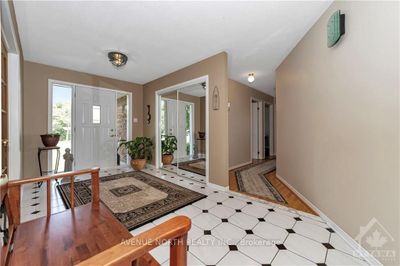 1960 Horizon Dr, House other with 3 bedrooms, 3 bathrooms and 7 parking in Vars ON | Image 3