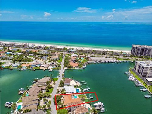 205 Harrison Ave, BELLEAIR BEACH, FL, 33786-3619 | Card Image