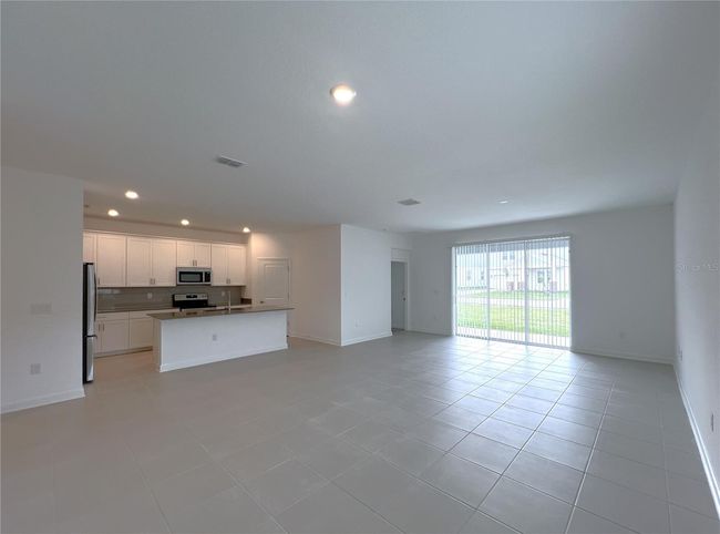4048 Redbridge Loop, House other with 4 bedrooms, 3 bathrooms and null parking in DAVENPORT FL | Image 6