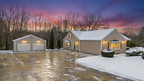 212 W Main St, Hillsborough, NH, 03244-5251 | Card Image