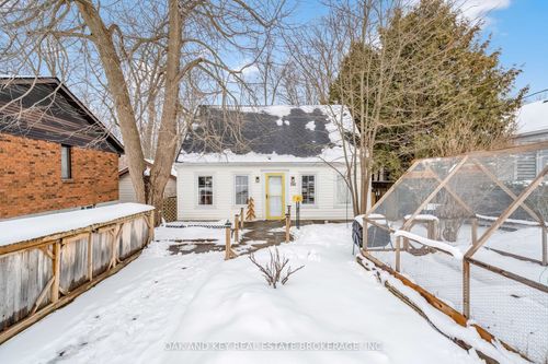 156 Langarth St W, London, ON, N6J1P6 | Card Image