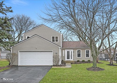 890 Fieldside Ln, Aurora, IL, 60504-5945 | Card Image