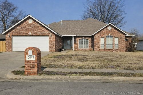 2045 Aspen, Tahlequah, OK, 74464 | Card Image