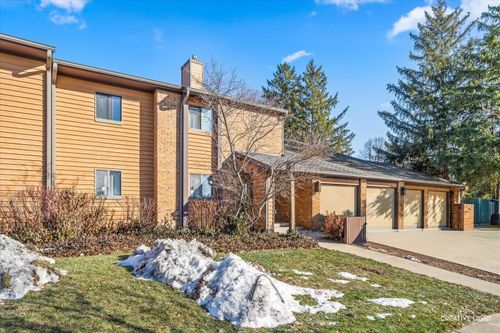 apt-b-950 Jefferson Ave, Elgin, IL, 60120-4081 | Card Image