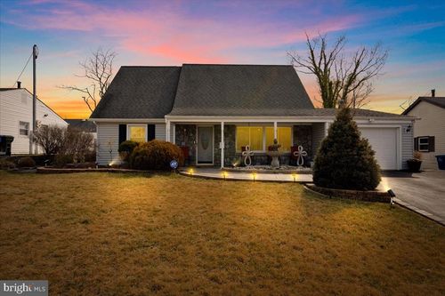 80 Ember Ln, Willingboro, NJ, 08046-2422 | Card Image