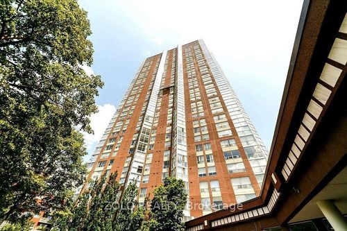 3601-7 Concorde Pl, North York, ON, M3C3N4 | Card Image