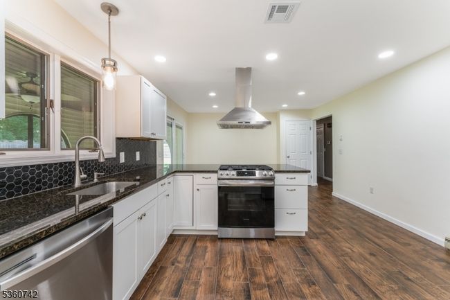 1 Whaley St, House other with 3 bedrooms, 1 bathrooms and null parking in Milford NJ | Image 5