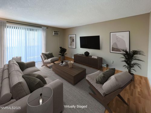 a2-3885 E Leonesio Dr, Reno, NV, 89512-1173 | Card Image