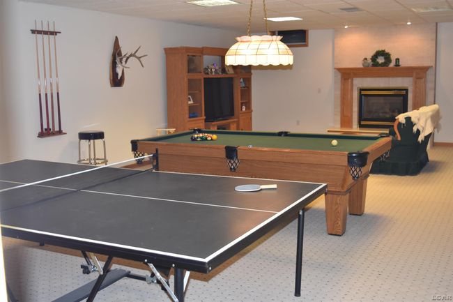 Family Room | Image 22