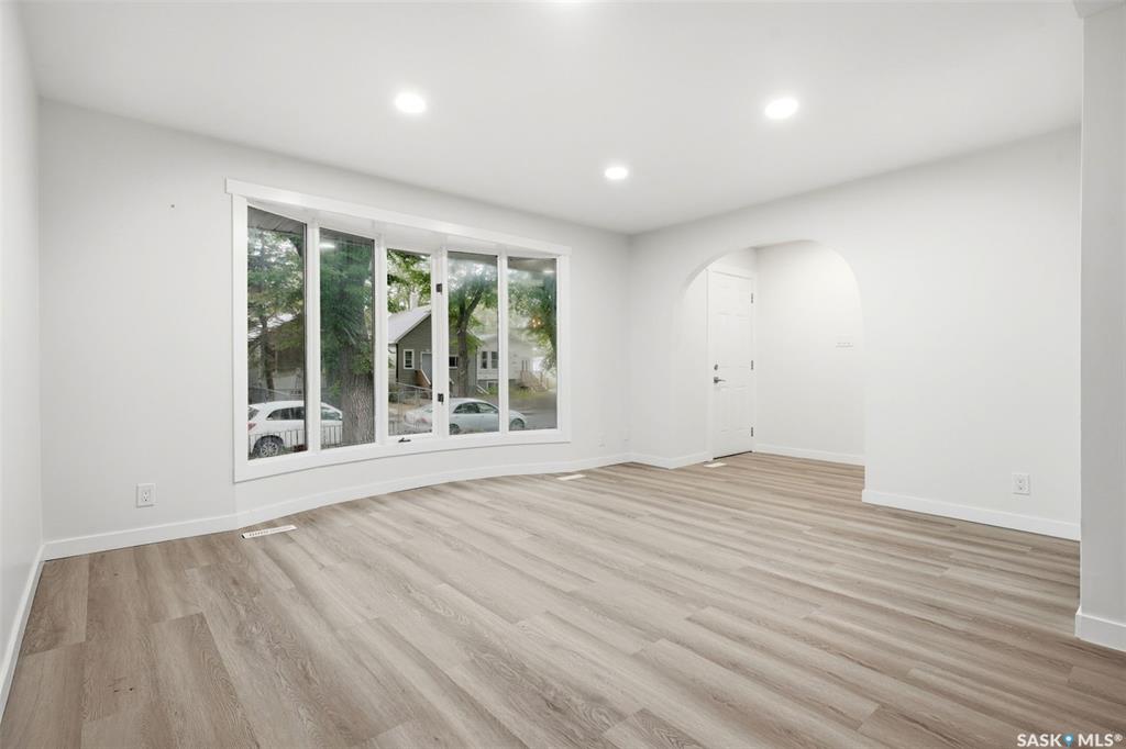 Residential in Regina 4
