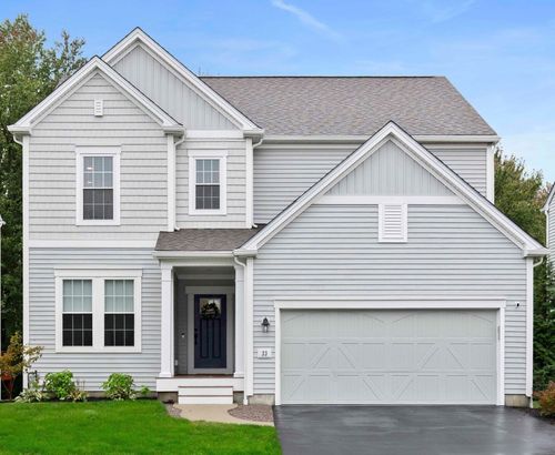 33 Skyhawk Cir, Weymouth, MA, 02190-3613 | Card Image
