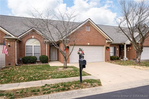 2102 Pickwick Dr, New Albany, IN, 47150-6224 | Card Image