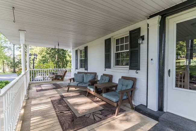 1701 Beaver Grade Rd, House other with 4 bedrooms, 3 bathrooms and 2 parking in Coraopolis PA | Image 7