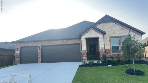 210 Navajo Trl, Alvarado, TX, 76009-2635 | Card Image