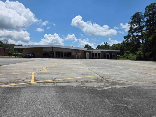 212 W Broadway St, Johnsonville, SC, 29555-6432 | Card Image